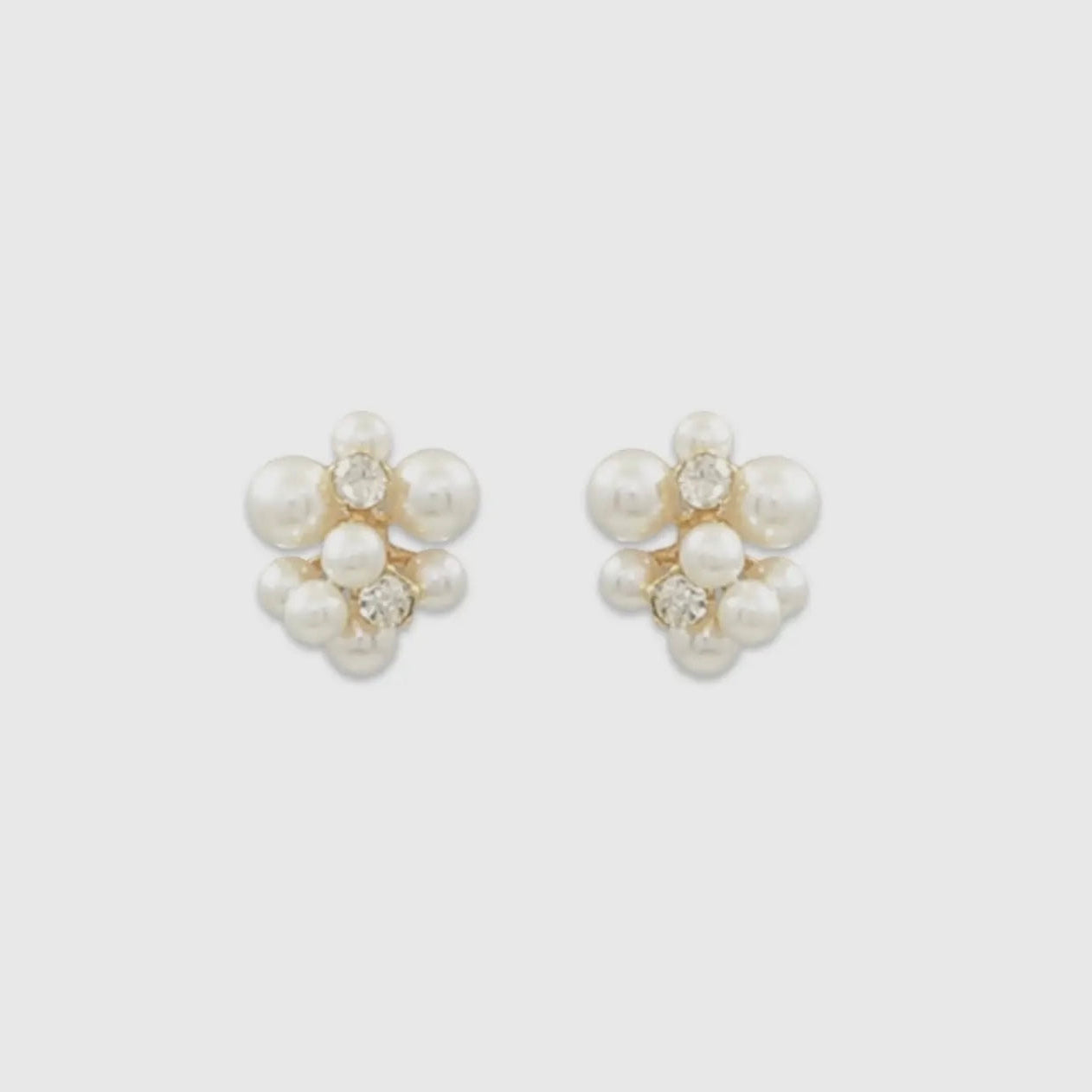 Ansleigh Pearl Cluster Studs